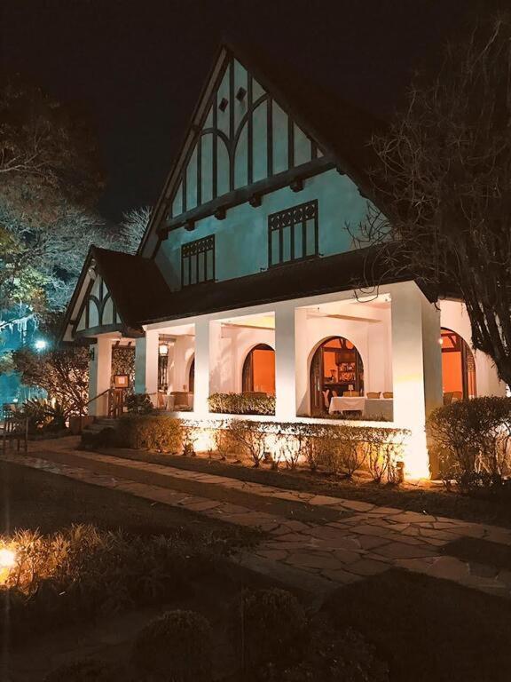 Flat 217 Granja Brasil - Com Piscina Em Itaipava * Petropolis (Rio de Janeiro)